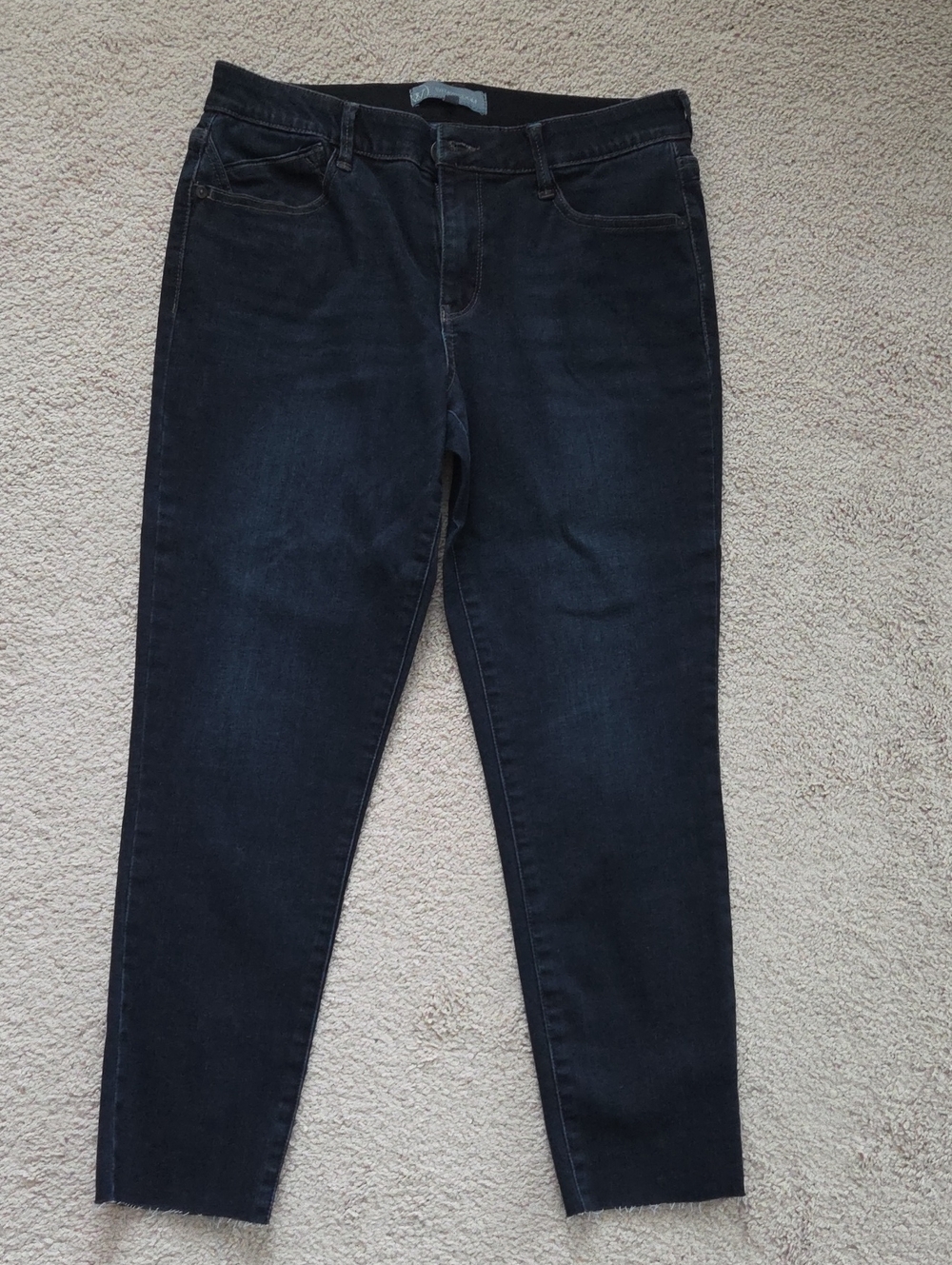 Wit & Wisdom Women's Skinny Raw Hem Jeans in Dark Indigo